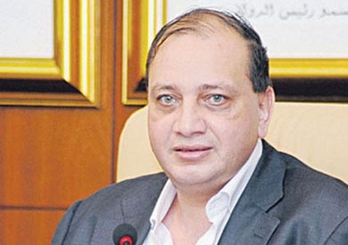 الدكتور خالد عزب، رئيس قطاع الخدمات والمشروعات المركزية بمكتبة الإسكندرية